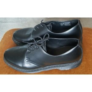 Doc Martens Casual/Dress Shoes